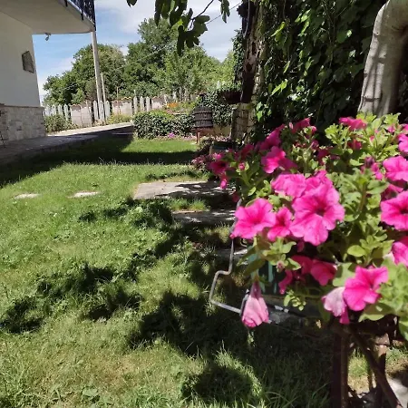 Il Canto Degli Uccelli Alloggio per agriturismo Roccamorice